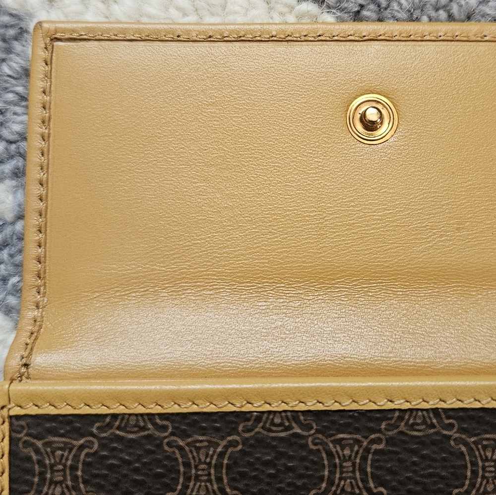 EUC CELINE Paris Vintage Triomphe Monogram & Tan Leather 2 sided Wallet - Picture 6 of 14
